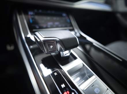 Audi - Q7