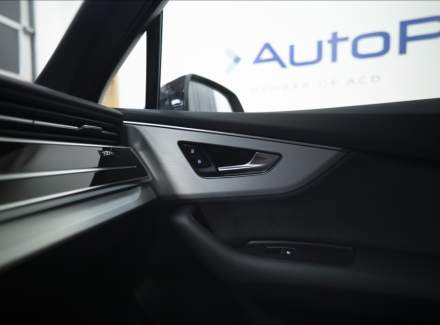 Audi - Q7