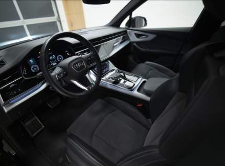 Audi - Q7
