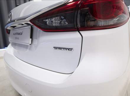 Mazda - 6
