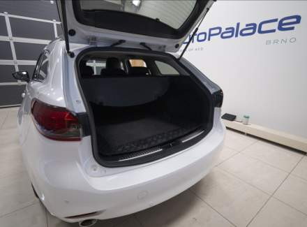 Mazda - 6