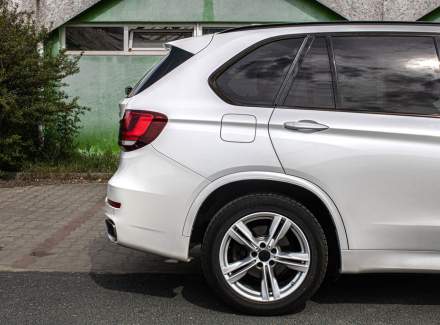 BMW - X5