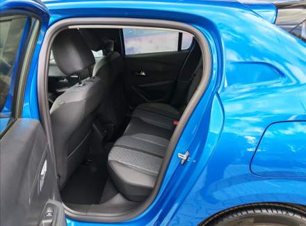 Peugeot - 208