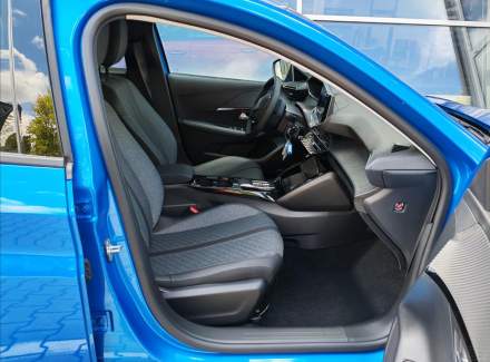 Peugeot - 208