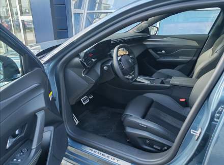 Peugeot - 308