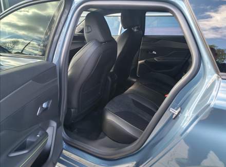Peugeot - 308