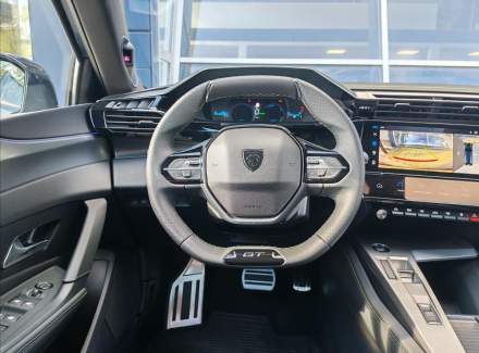 Peugeot - 308
