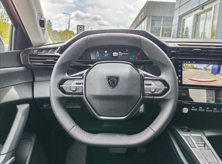 Peugeot - 408