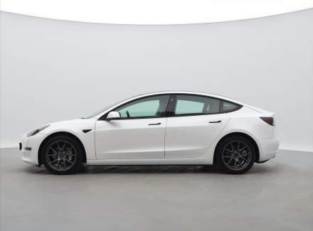 Tesla - Model 3