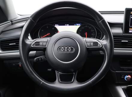 Audi - A6