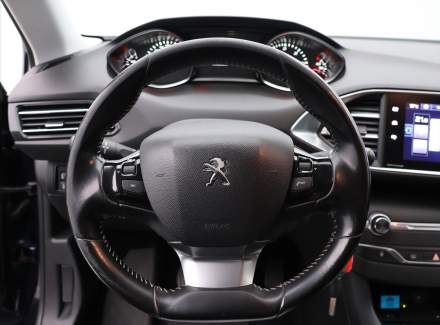 Peugeot - 308