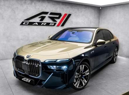 BMW - i7