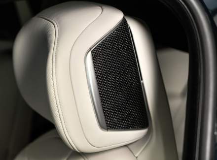 BMW - i7