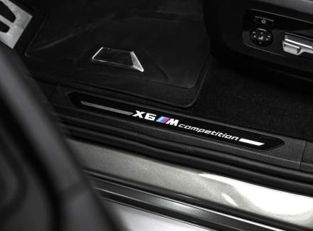 BMW - X6
