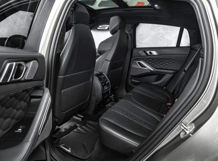 BMW - X6