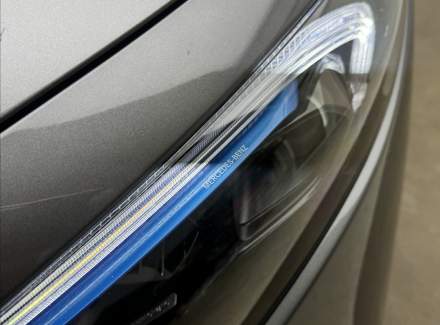 Mercedes-Benz - EQB