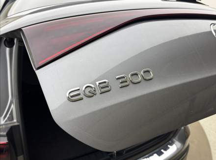 Mercedes-Benz - EQB