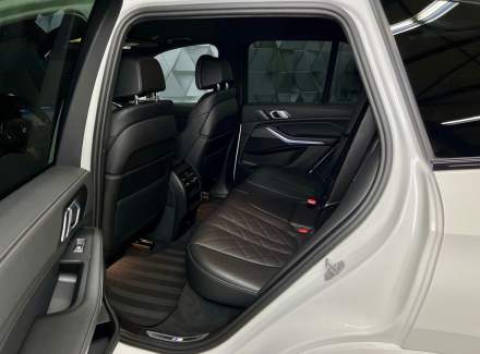 BMW - X5