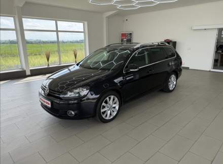 Volkswagen - Golf