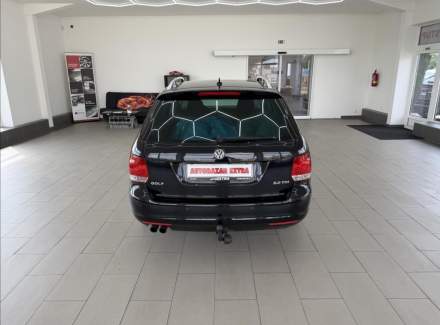 Volkswagen - Golf