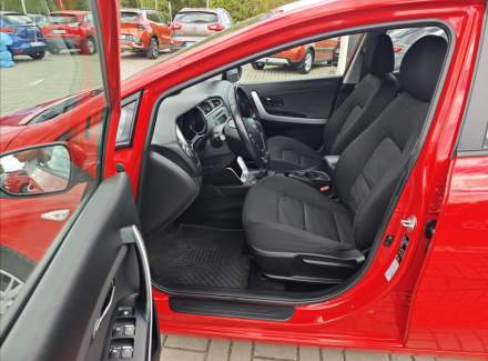 Kia - Cee'd