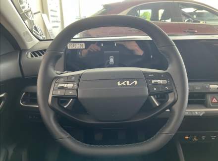 Kia - K4