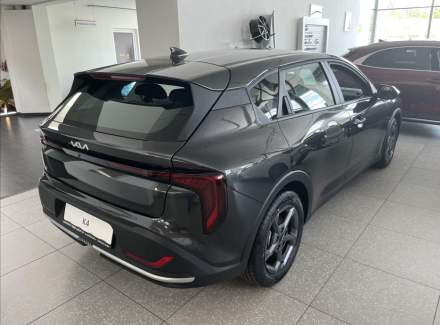 Kia - K4