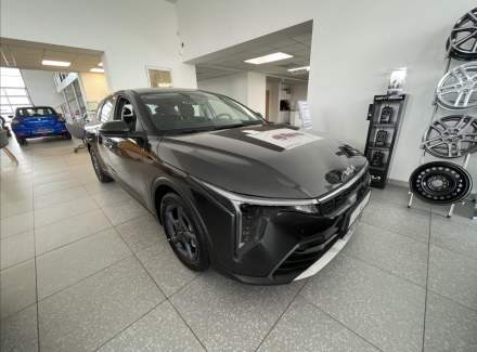 Kia - K4