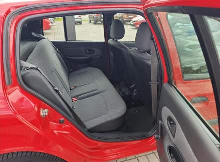 Renault - Clio