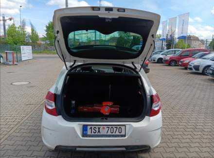 Citroën - C4