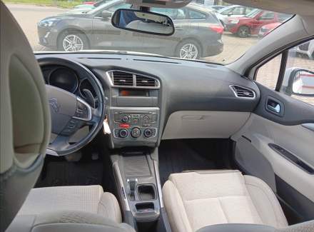 Citroën - C4