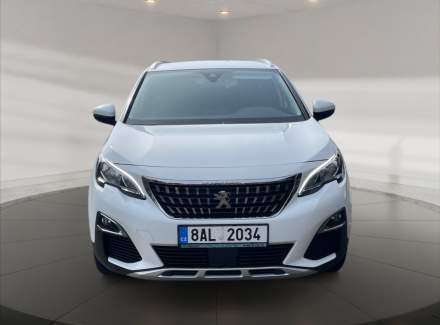 Peugeot - 5008