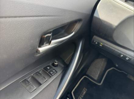 Toyota - Corolla