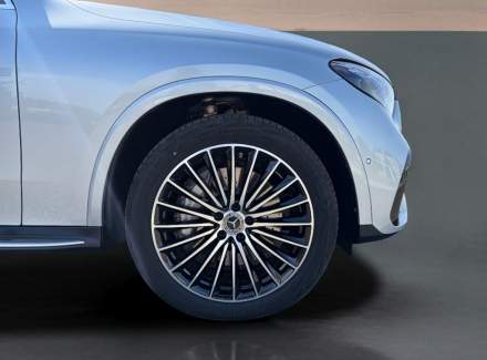 Mercedes-Benz - GLC