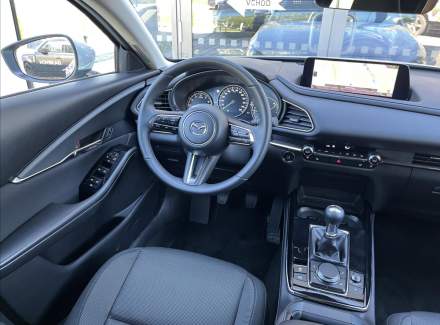 Mazda - CX-30