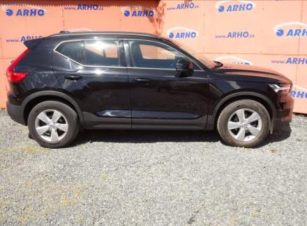 Volvo - XC40