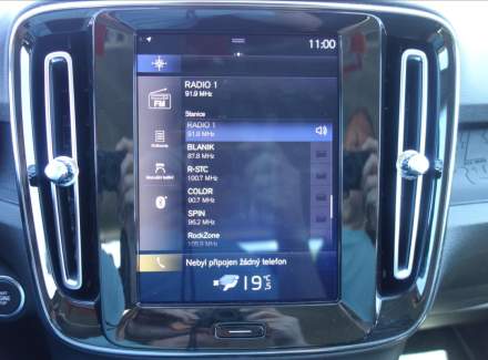 Volvo - XC40