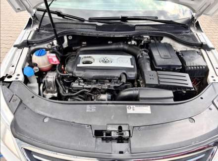 Volkswagen - Passat CC