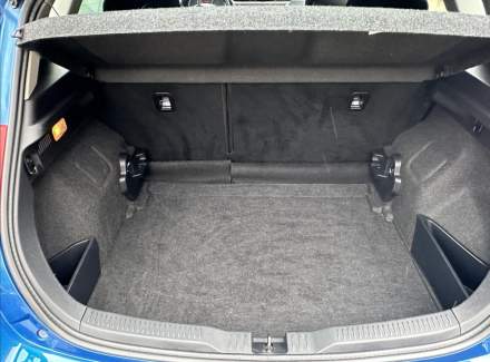 Toyota - Auris