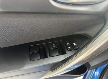Toyota - Auris