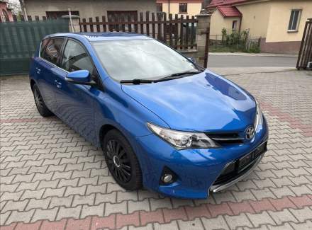 Toyota - Auris