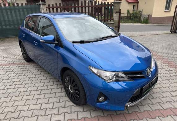 Toyota - Auris