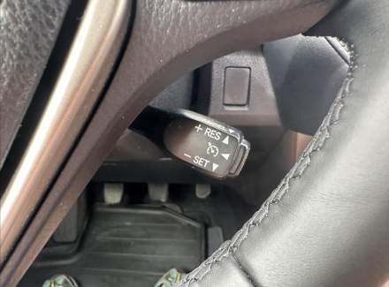 Toyota - RAV 4