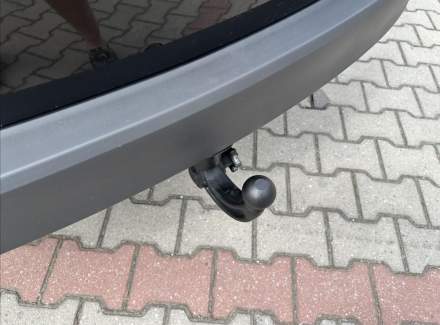 Toyota - RAV 4