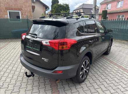 Toyota - RAV 4
