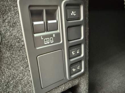 Land Rover - Discovery