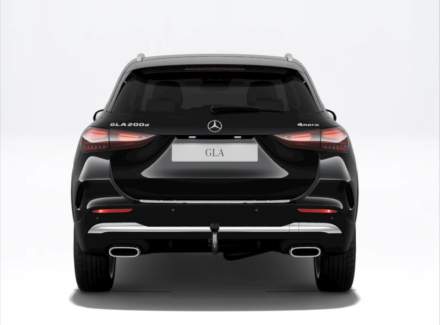 Mercedes-Benz - GLA