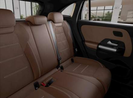 Mercedes-Benz - GLA
