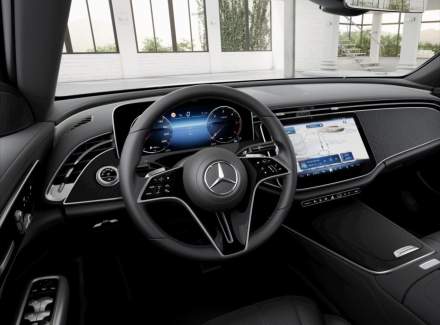 Mercedes-Benz - E-class