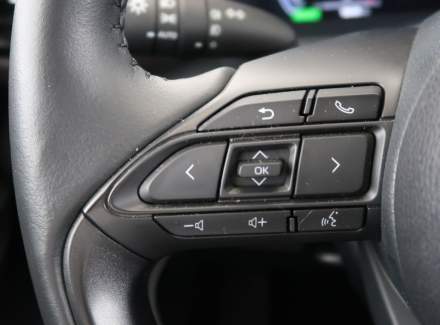 Toyota - Yaris Cross